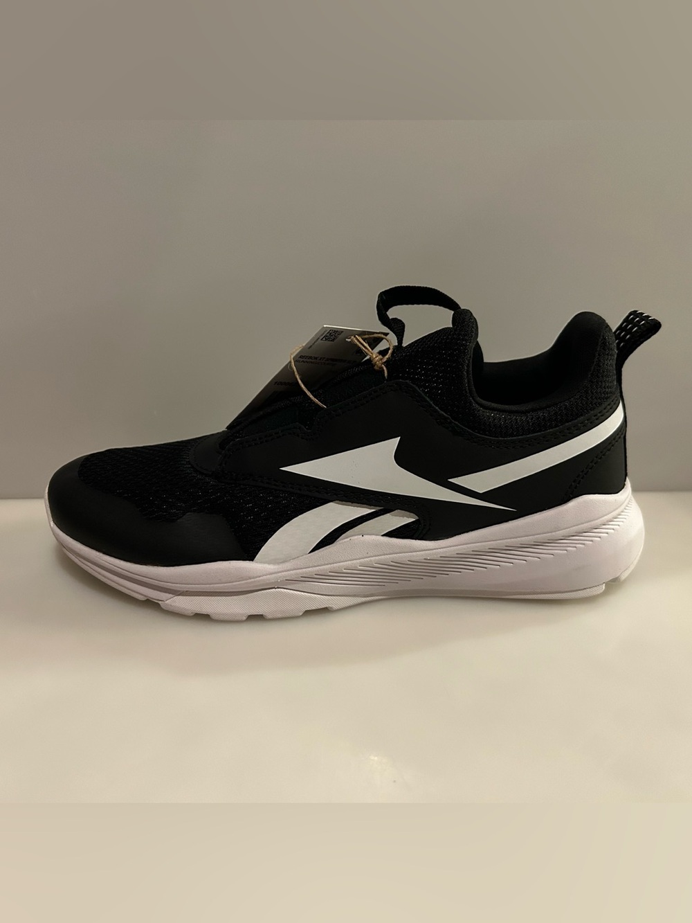 New Reebok XT Sprinter Slip On Black Running Shoes - Size Youth 5 / EU36.5 NIB